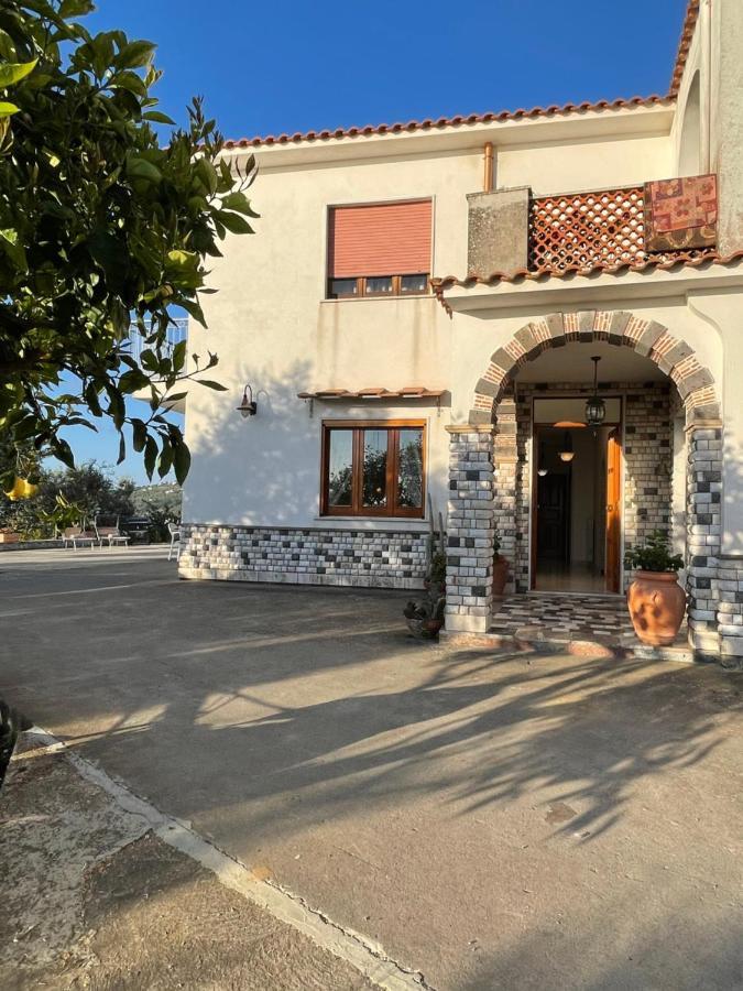 Loren House, Relaxing Location With Seaview Маса Лубрензе Екстериор снимка