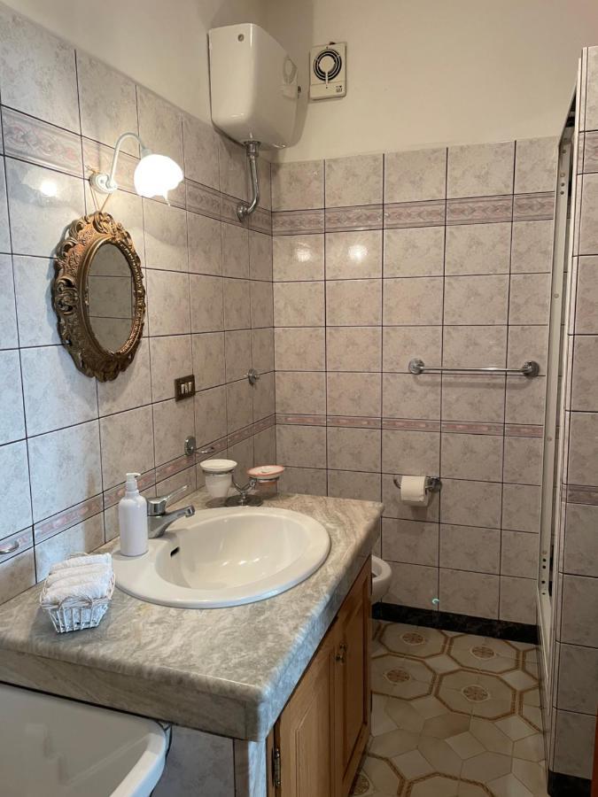 Loren House, Relaxing Location With Seaview Маса Лубрензе Екстериор снимка